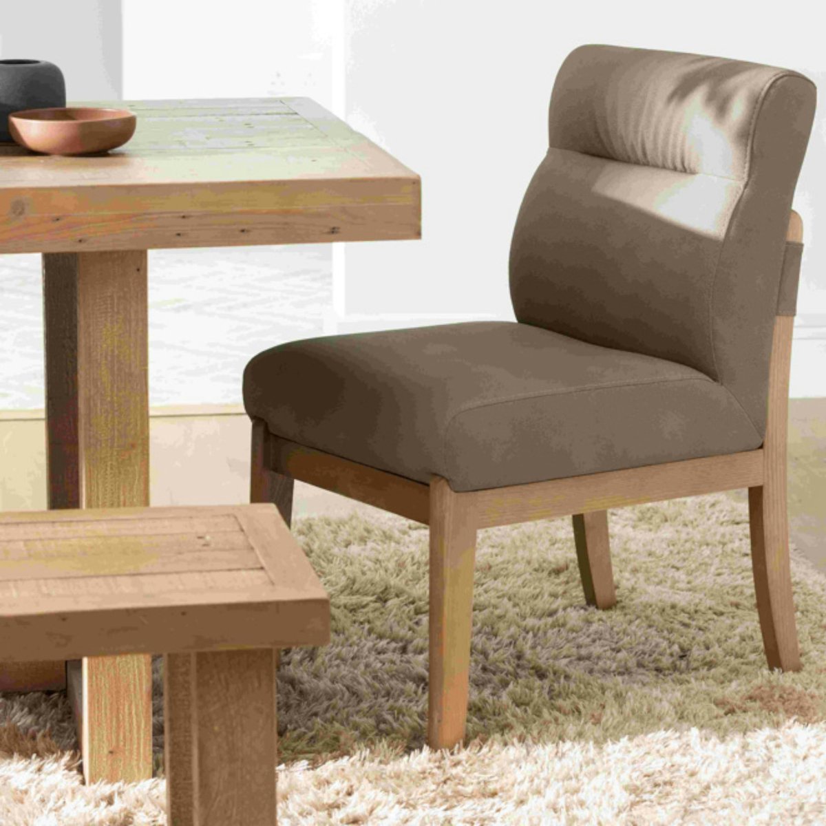 Chaise salle à manger taupe confort, pieds bois clair (lot de 2) NEXA taupe, PIER IMPORT