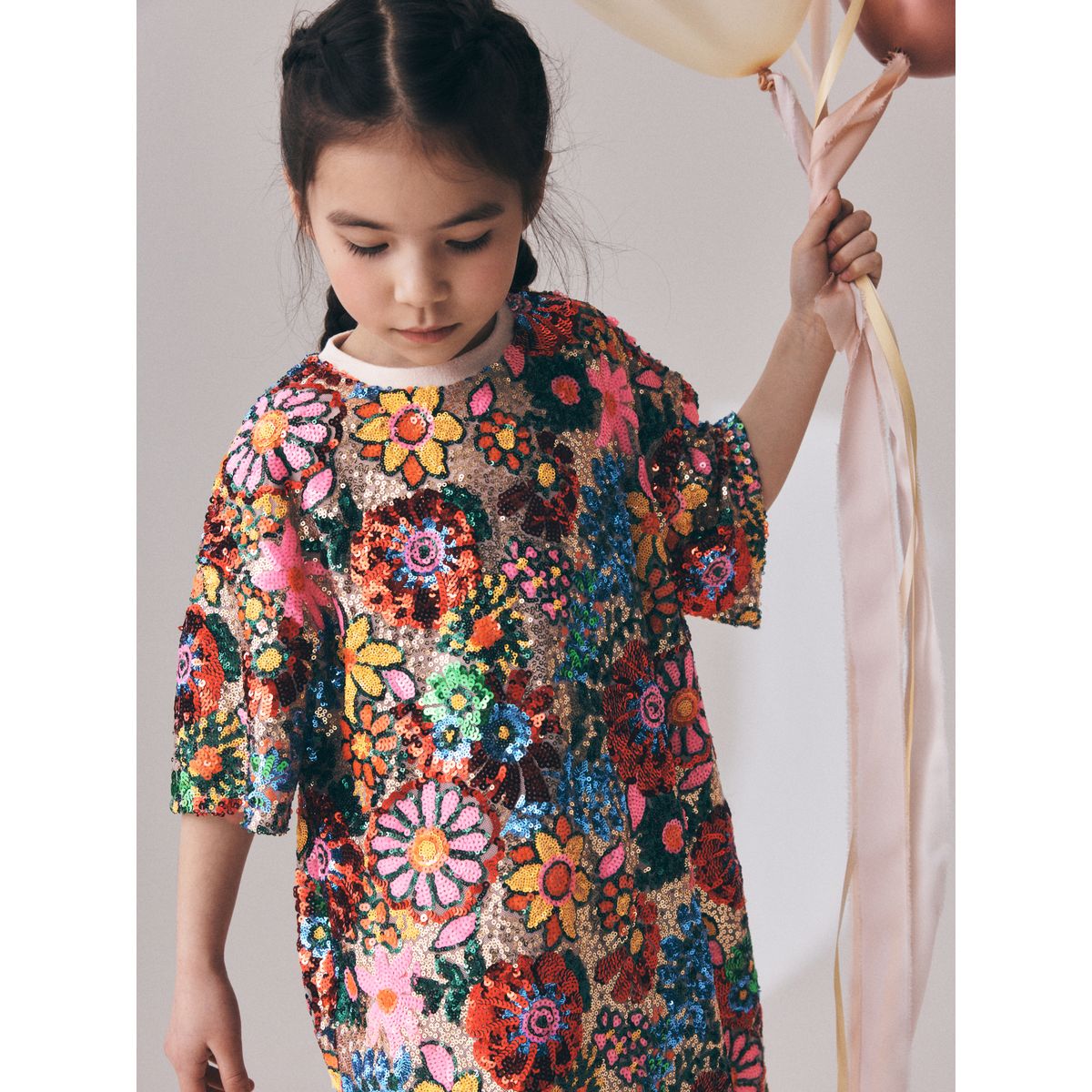 Robe t-shirt à sequins et fleurs multi rose, NEXT