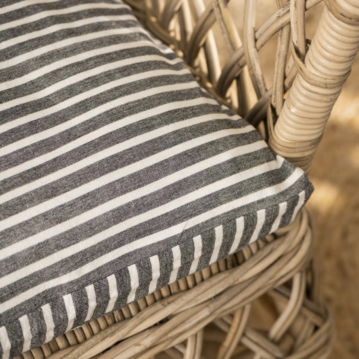 Housse pour coussin galette de chaise coton noir, IB LAURSEN