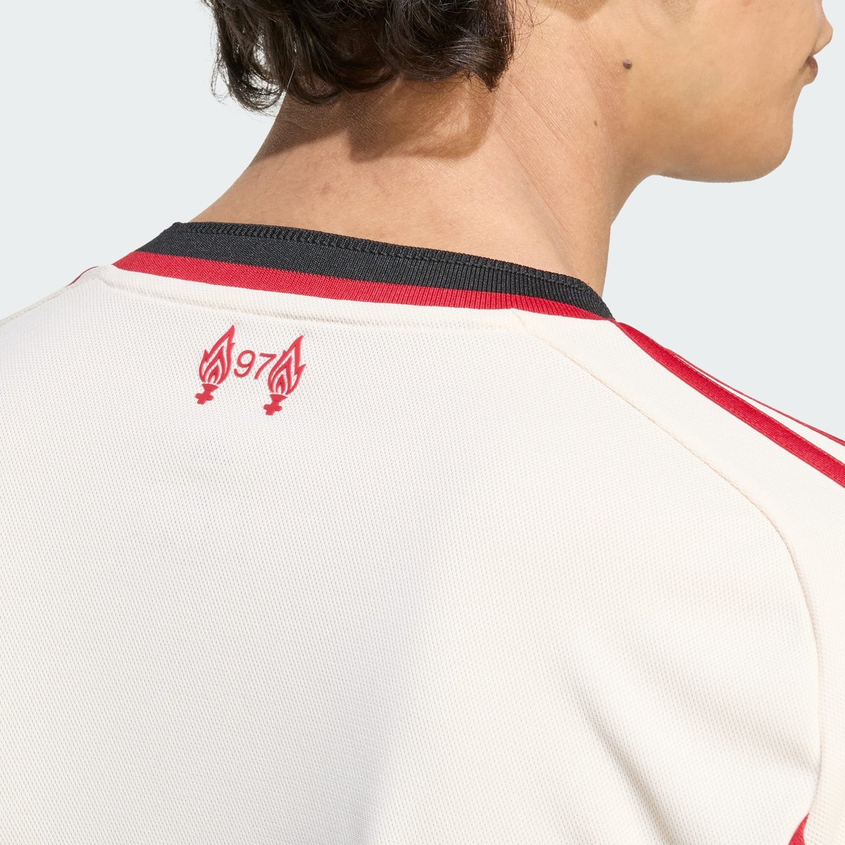 Maillot Manches Longues Extérieur Liverpool Fc 25/26 Maillot Manches Longues Extérieur Liverpool Fc 25/26 wonder white, adidas Performance