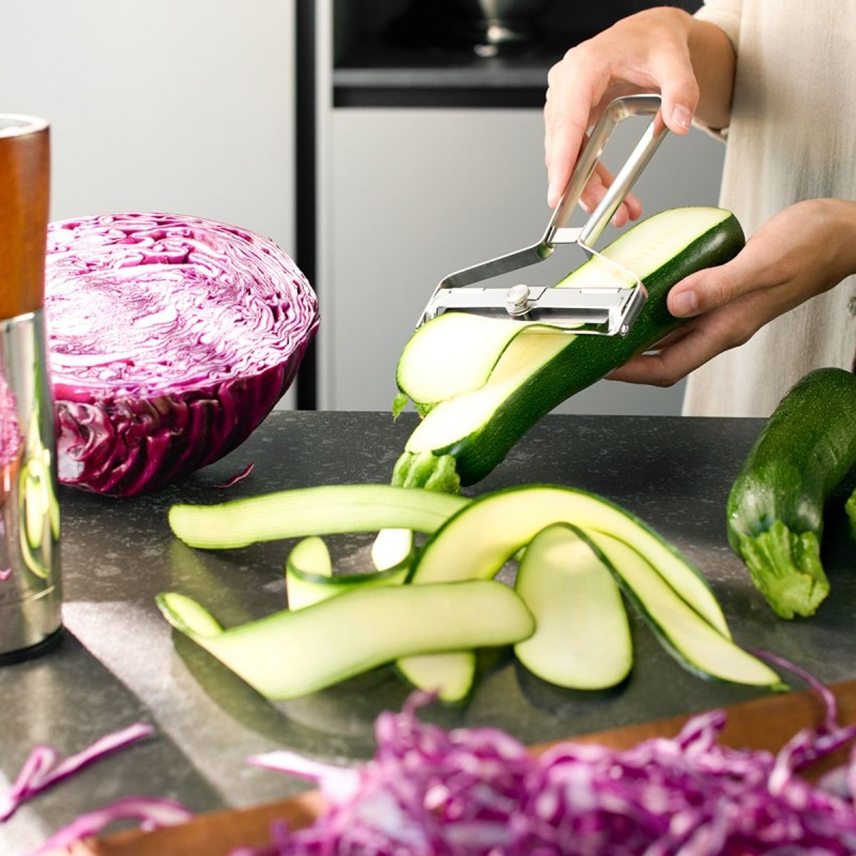 Coupe-légumes en feuilles y-pro argent / métallique, GEFU