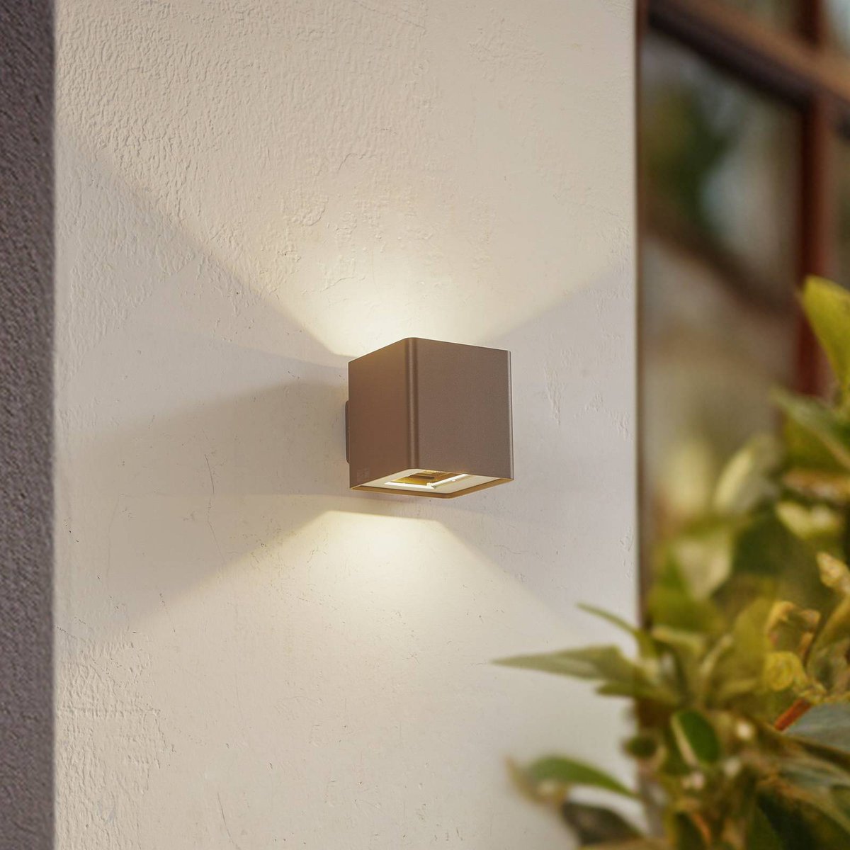Applique extérieure en aluminium moderneLED marron, LUCANDE