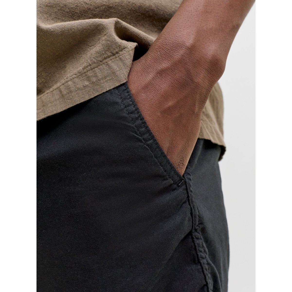 Short black 1, JACK & JONES