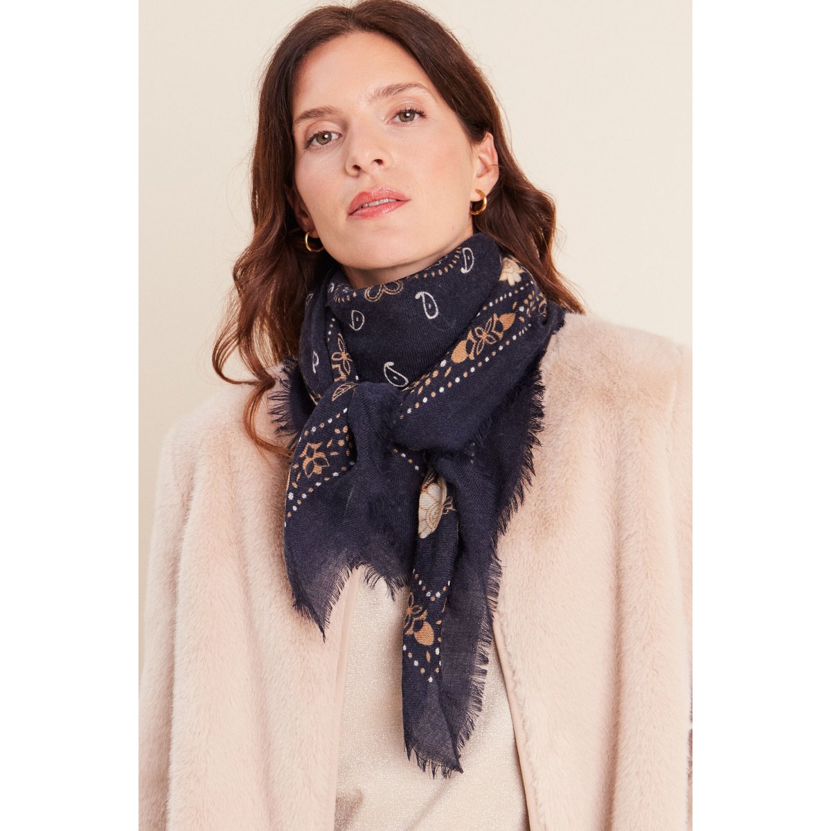 Foulard bleu, BREAL