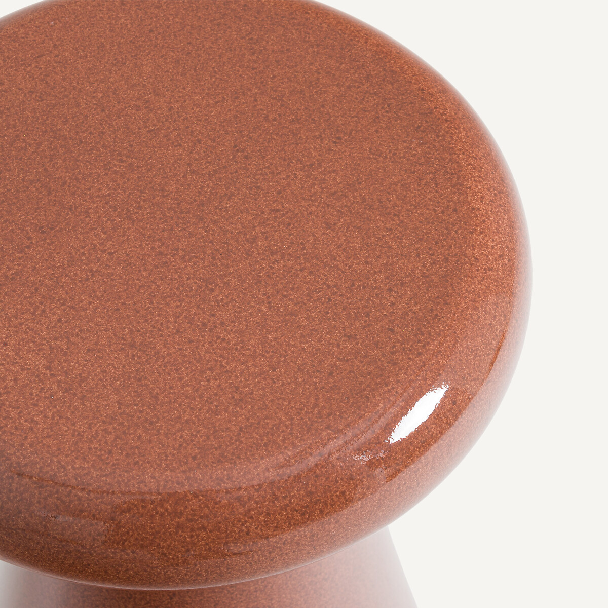 Ronde bijzettafel, Glafor steenrood, AM.PM