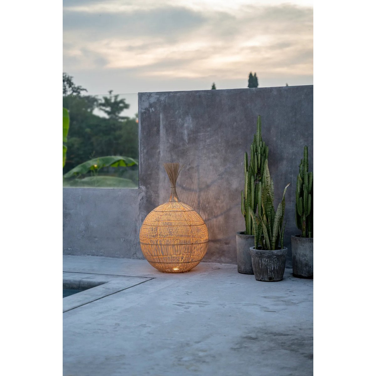 Lampadaire en rotin WONTON beige, BAZAR BIZAR