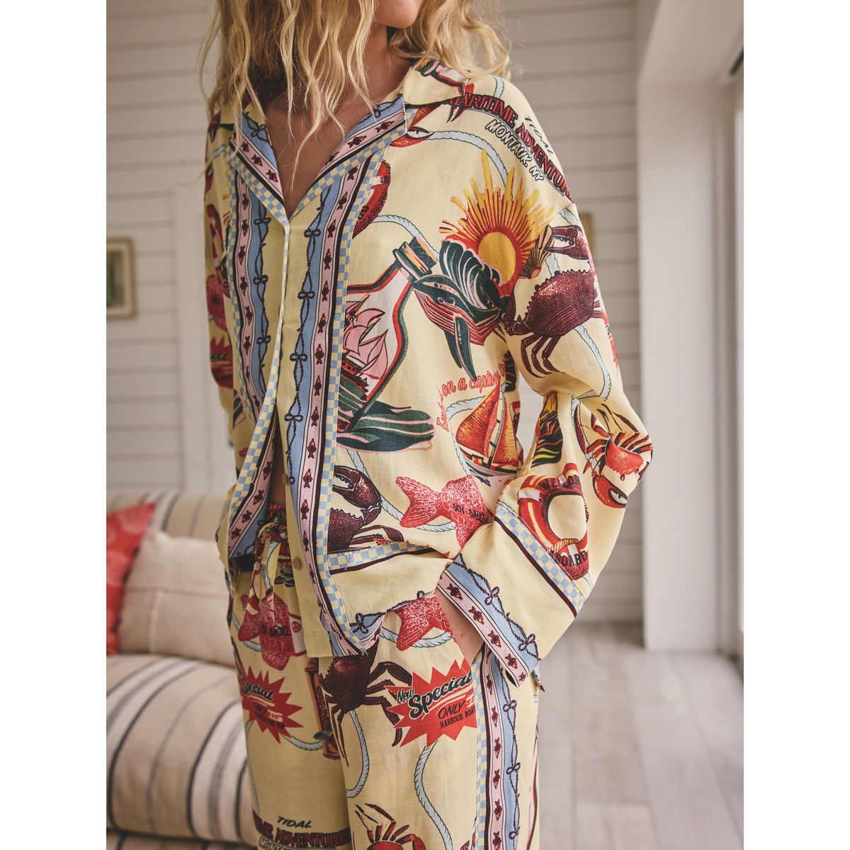 Pyjama boutonné en lin et viscose jaune, NEXT