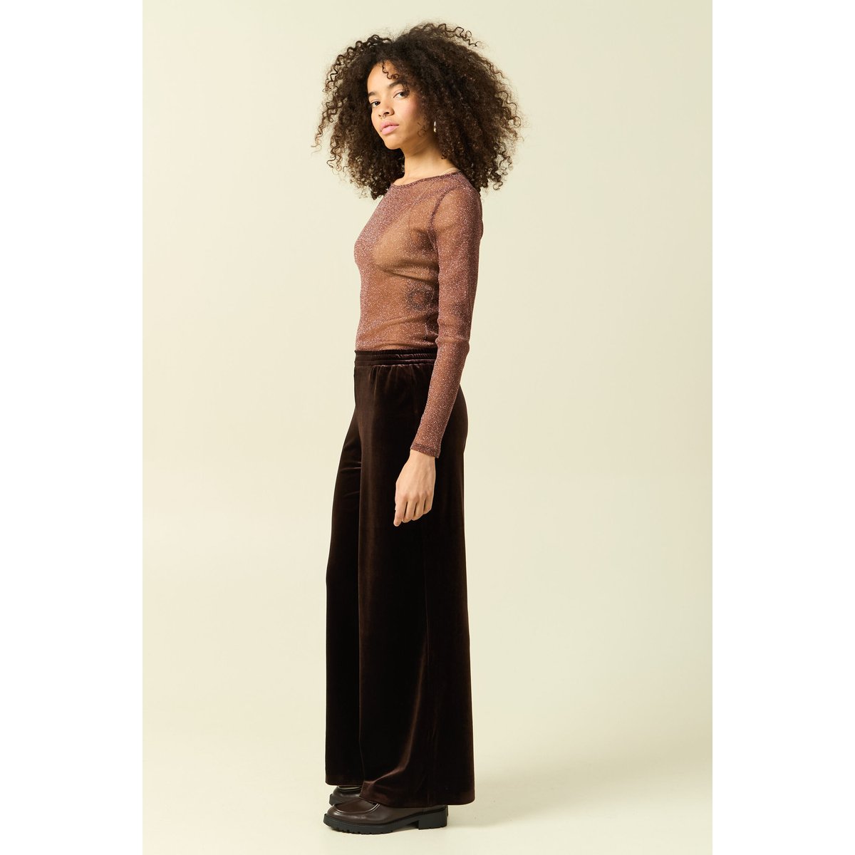 Pantalon large taille haute en velours marron foncé, BONOBO