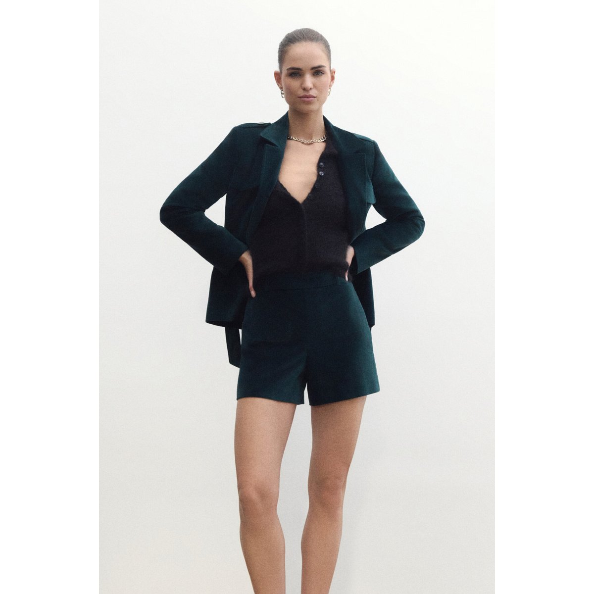 Short droit en velours SCINDY vert canard, CAROLL