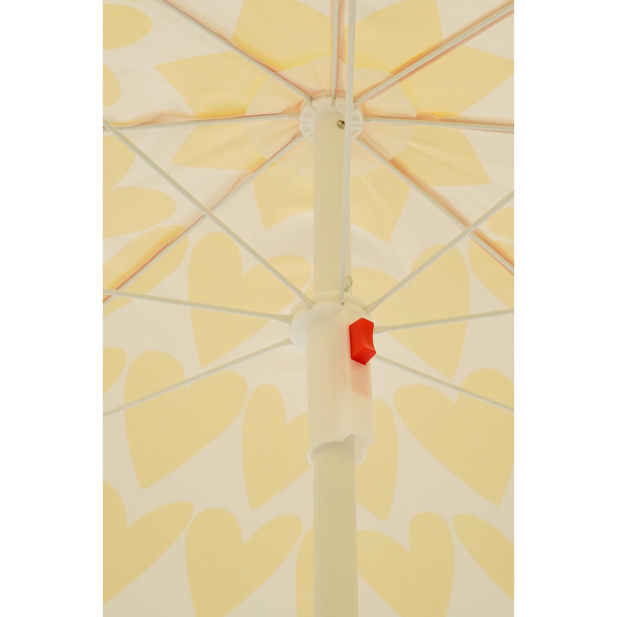 Parasol de plage à imprimé cœur HEART jaune, MICA DECORATIONS