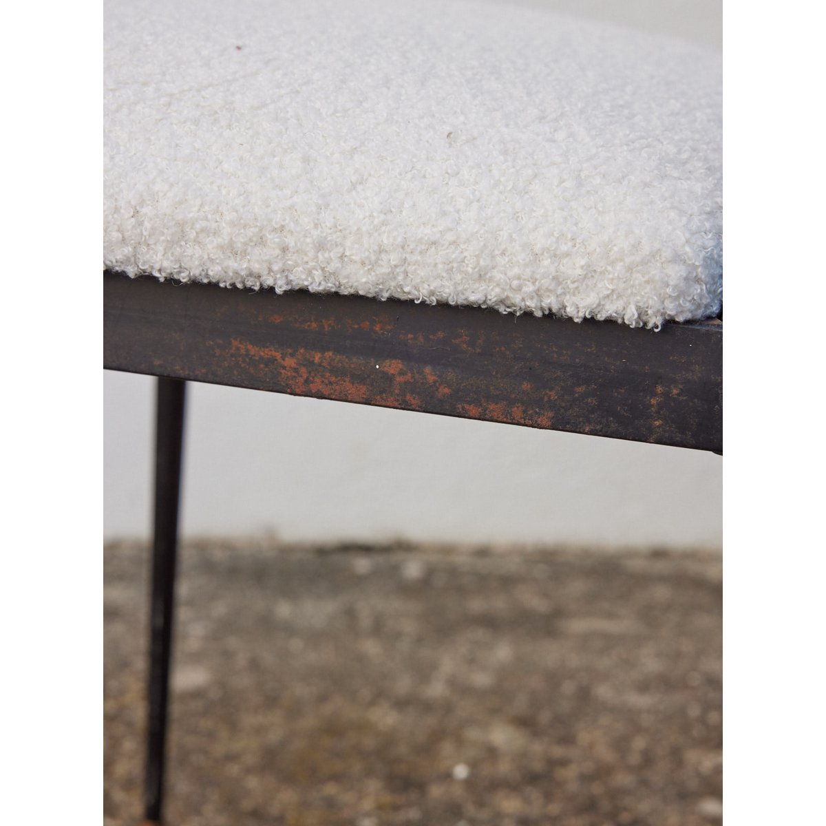Paire de chaises en métal Alma N°1048 - Bon état blanc, DEBONGOUT