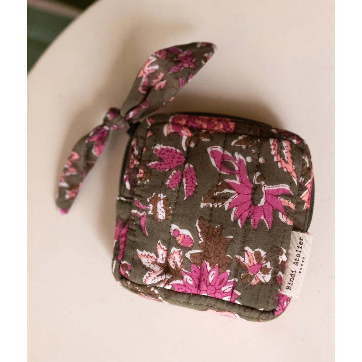 Pochette à bijoux en coton matelassé Goa vert khaki, BINDI ATELIER