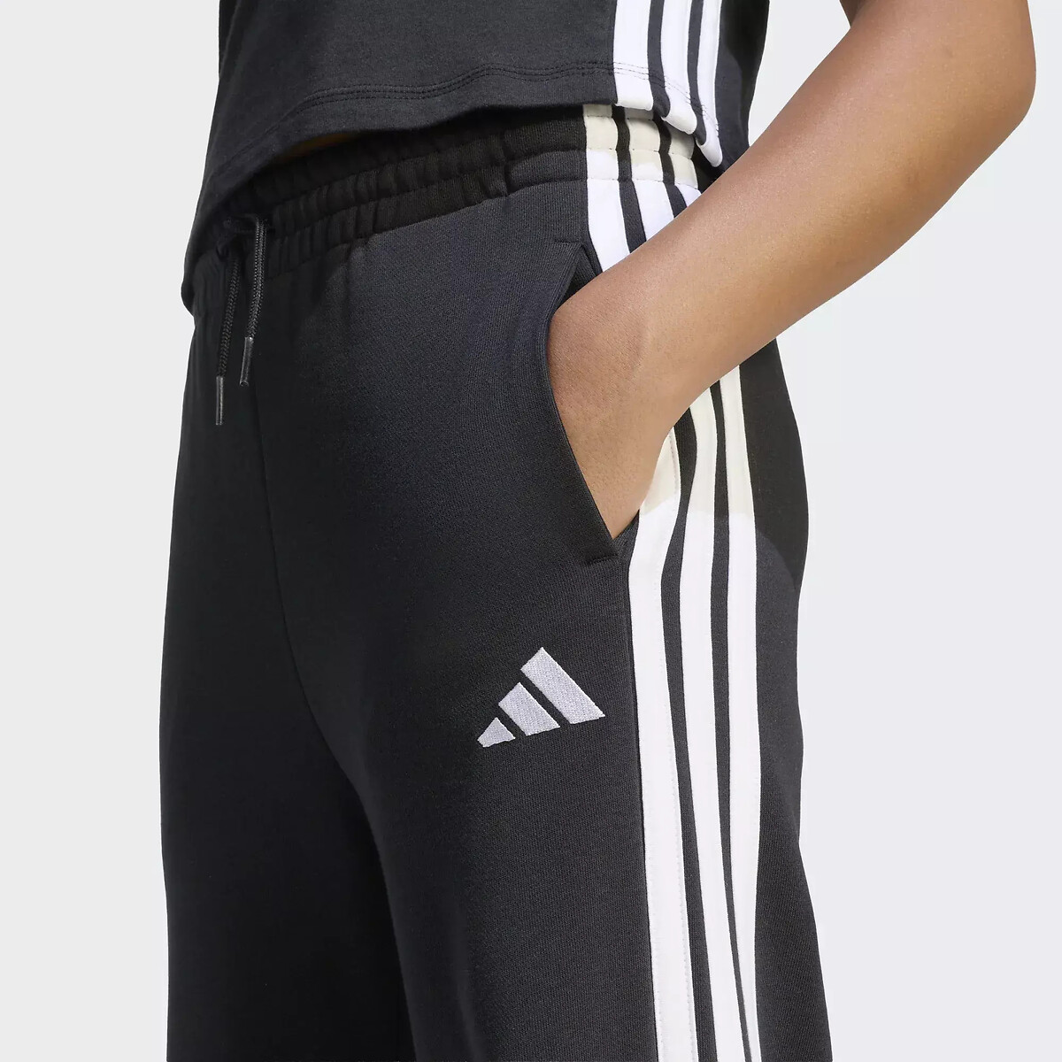 Wijdvallende joggingbroek, 3 strepen, ESSENTIALS zwart, ADIDAS SPORTSWEAR