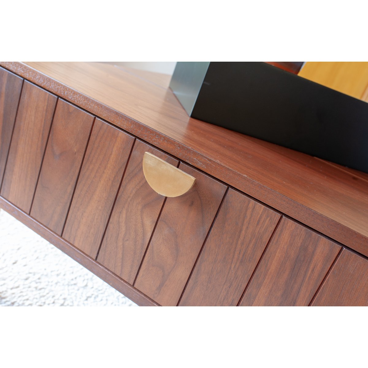 Table basse relevable en noyer AURORA bois foncé, PRODUIT INTERIEUR BRUT