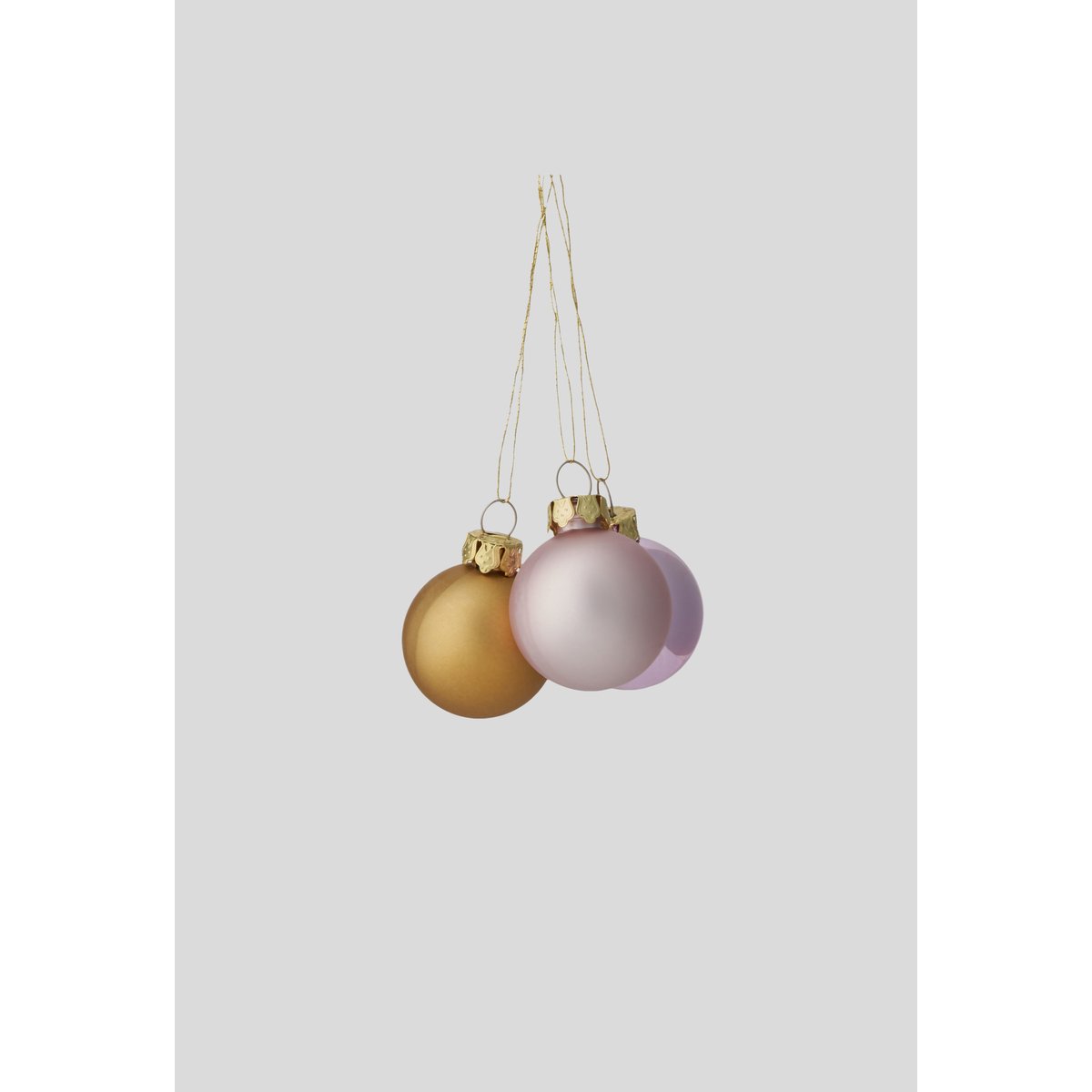 Boite de 27 boules plastiques, 30 mm multicolore, MONOPRIX