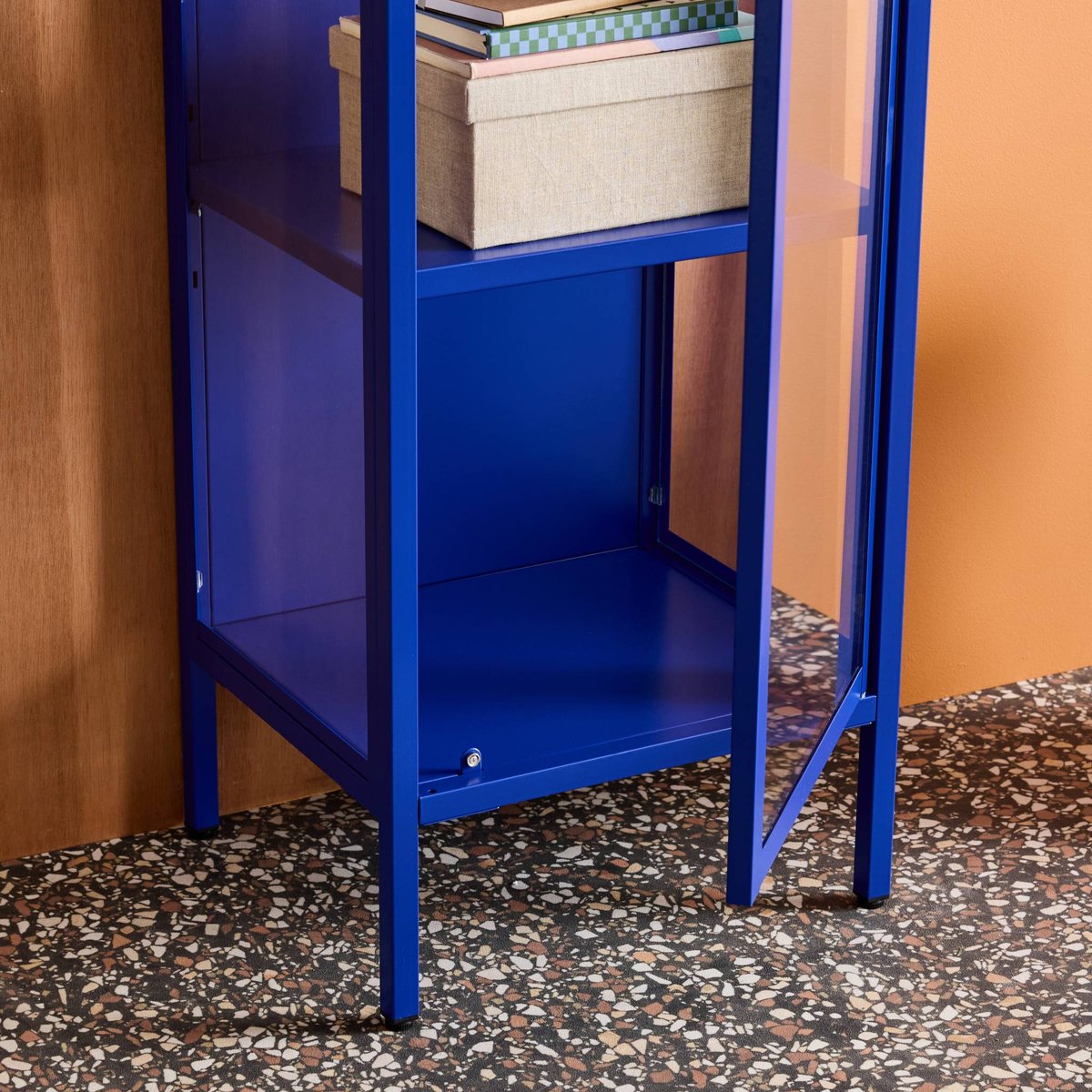 Buffet de rangement acier et verre trempé 1 porte 160cm ARKANSAS bleu, SWEEEK