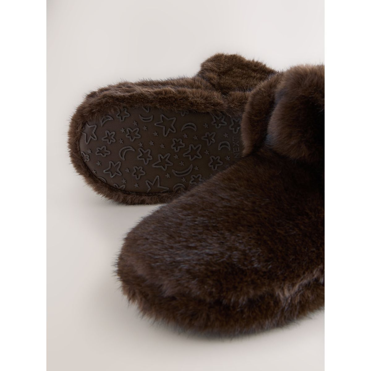 Chaussons bottines en imitation fourrure marron chocolat, NEXT