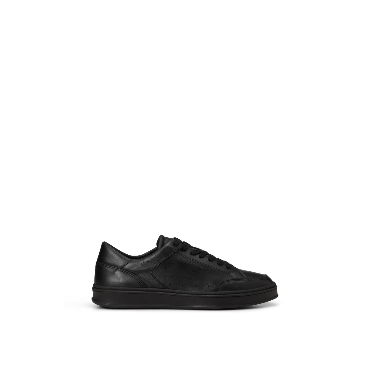 Modèle de baskets Enrique en cuir de vachette naturel noir, MARC O'POLO