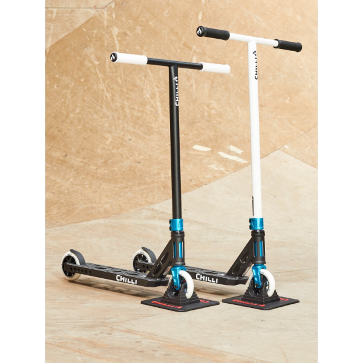 Chilli Ventus L - Blanc et noir/blanc, MICRO MOBILITY