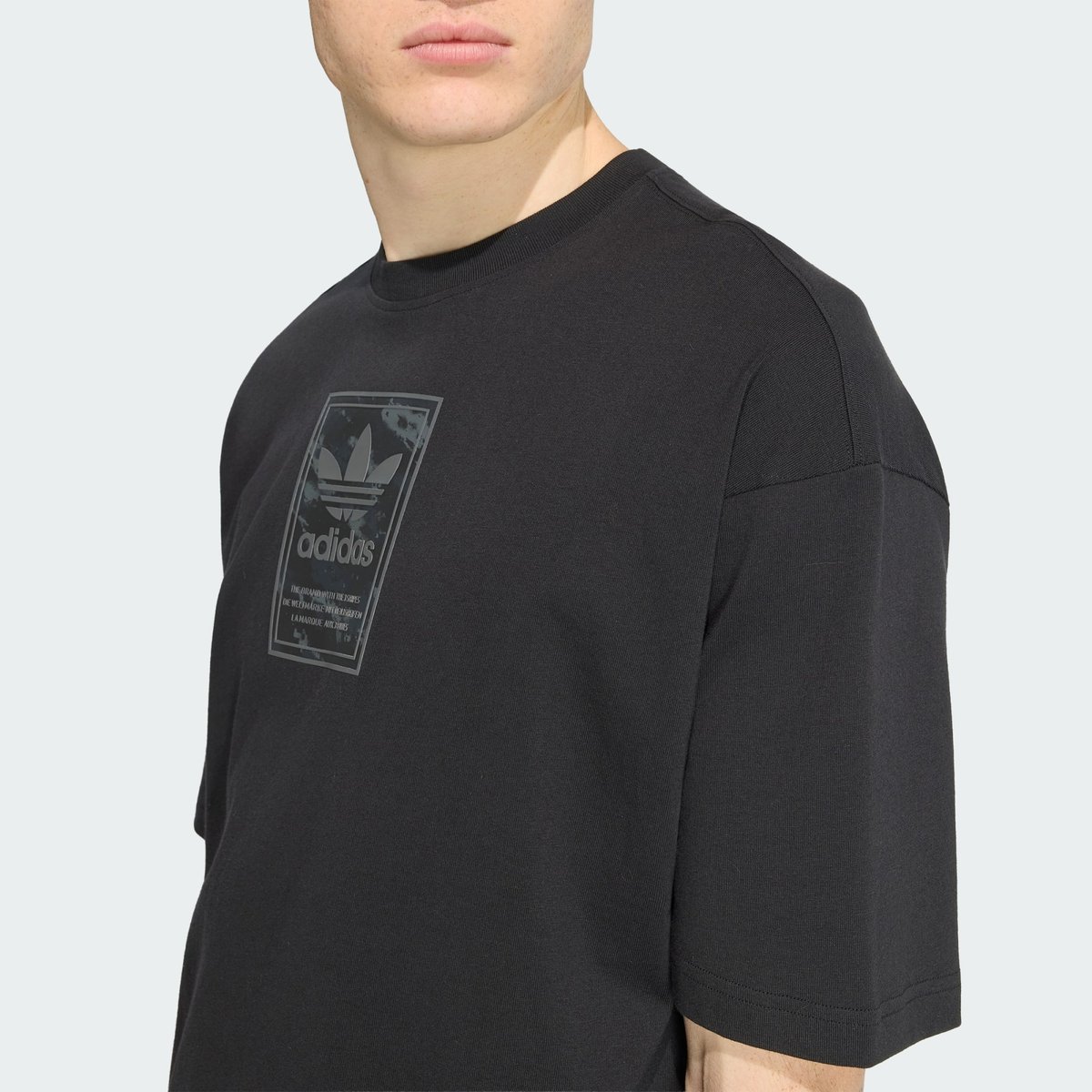 T-Shirt Camouflage Étiquette Languette T-Shirt Camouflage Étiquette Languette black, adidas Originals