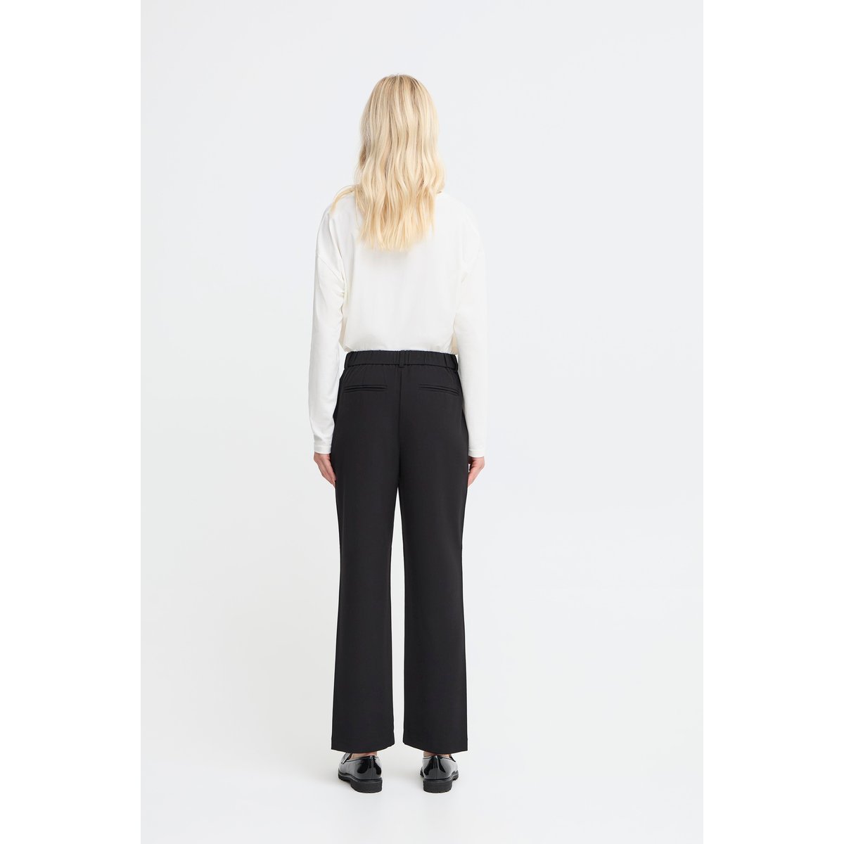 Pantalon coupe droite, taille mi-haute, longueur cheville noir, B.YOUNG