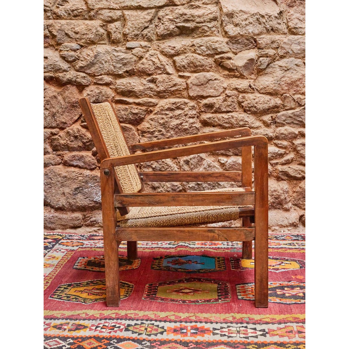 Paire de fauteuils en cordes des années 50 Ernest N°812 - Bon état bois foncé, DEBONGOUT