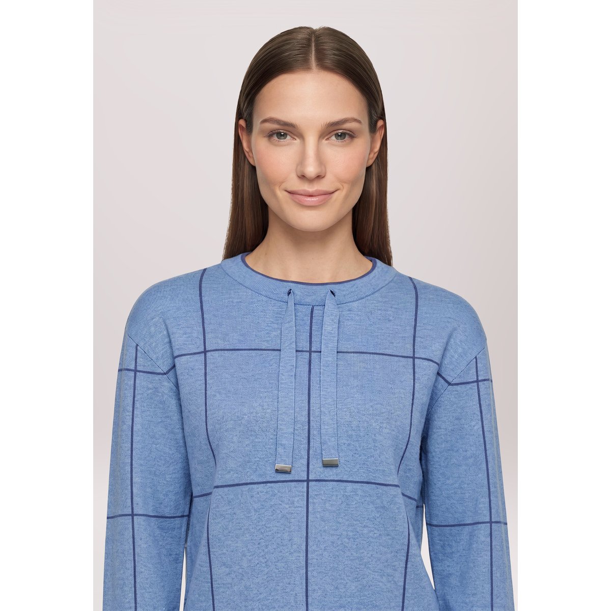 Pull-over en maille à carreaux patch blue/blue, BETTY BARCLAY