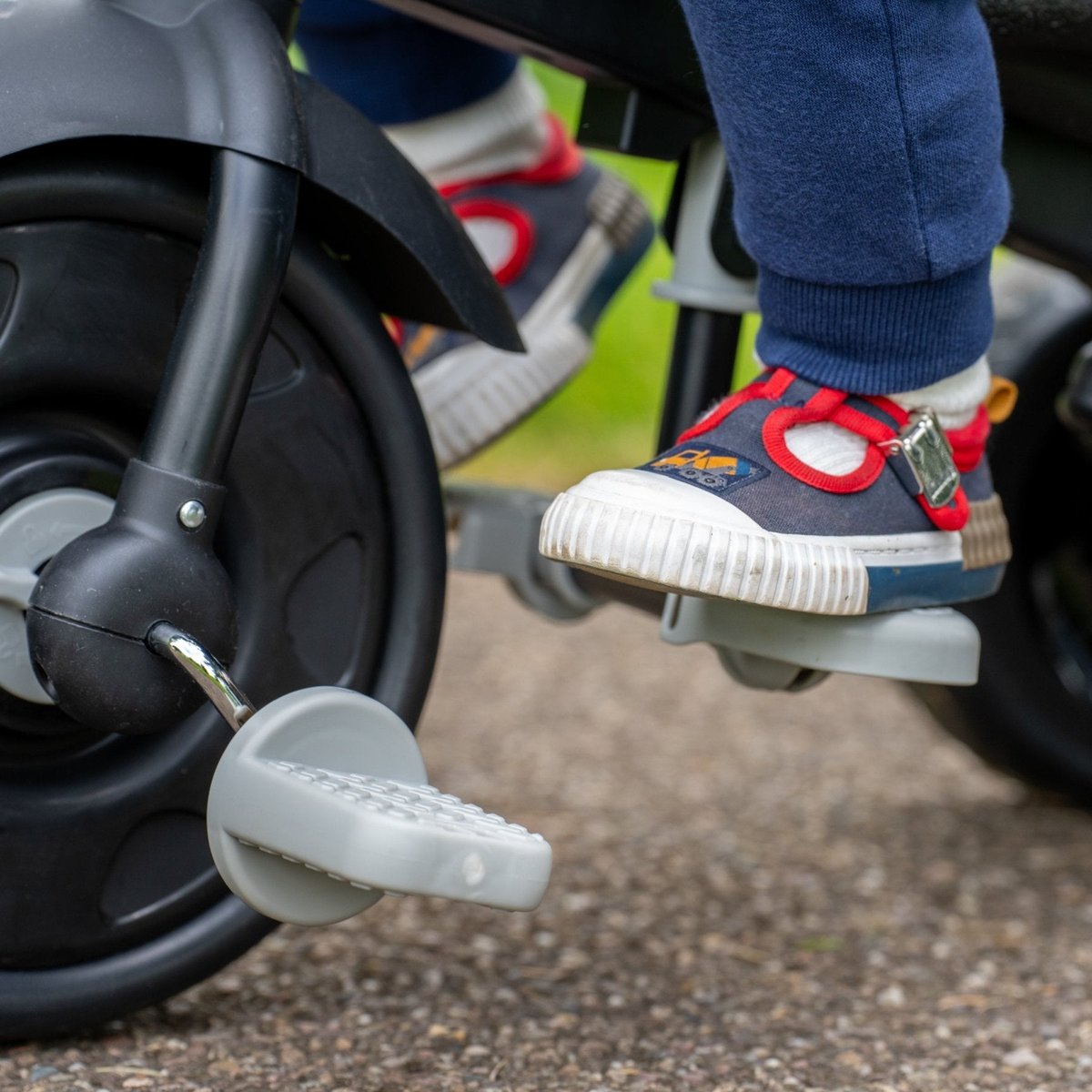 Tricycle enfant évolutif 4 en 1 DELUXE noir - gris, TP TOYS