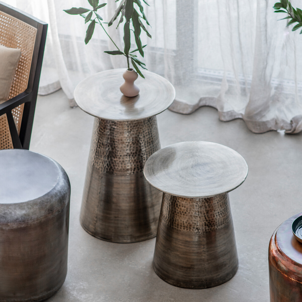 Bhind Antique Hammered Metal Drum Side Tables (Set of 2) gold-coloured, ÉDITÉ