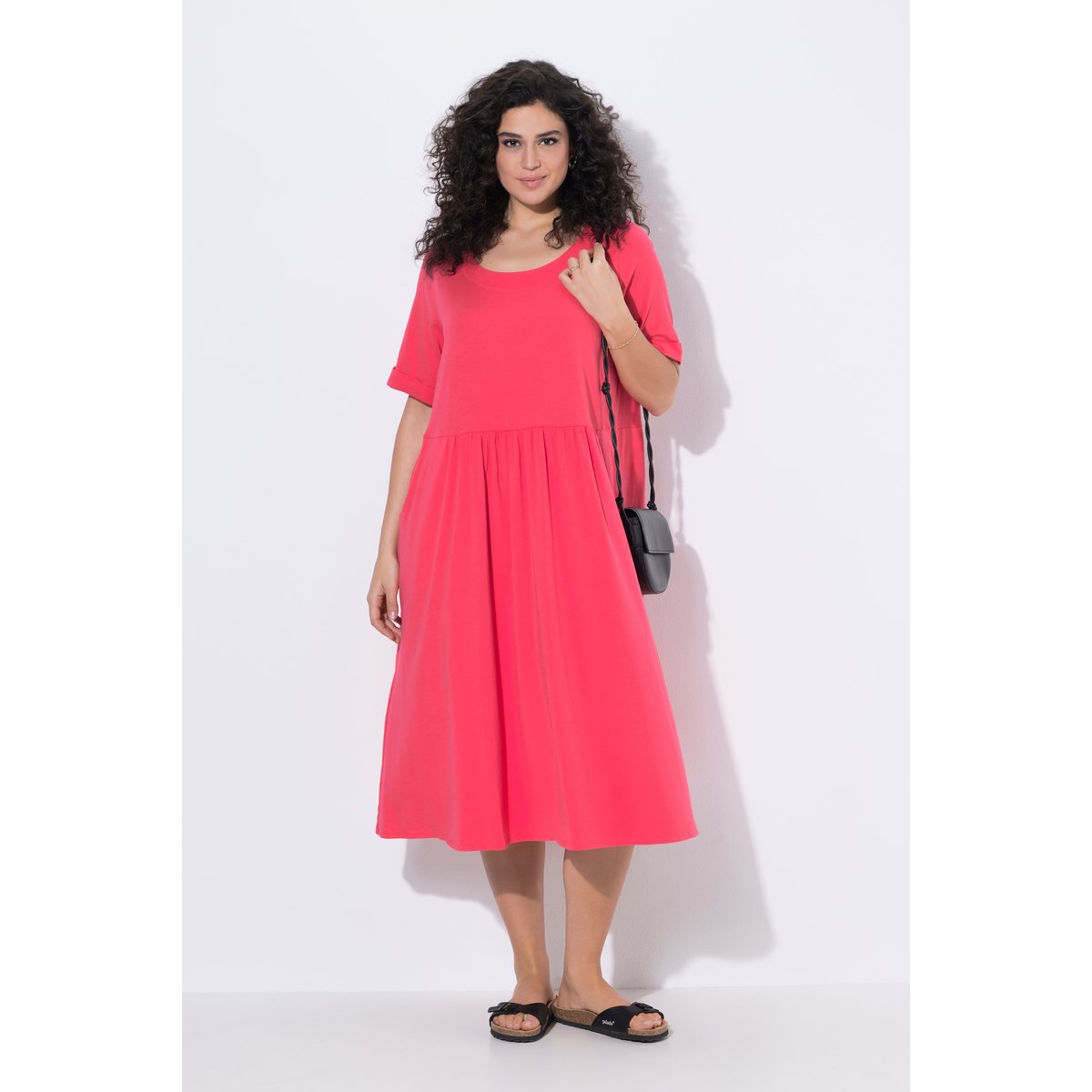 Robe midi en jersey. Décolleté rose vif, ULLA POPKEN
