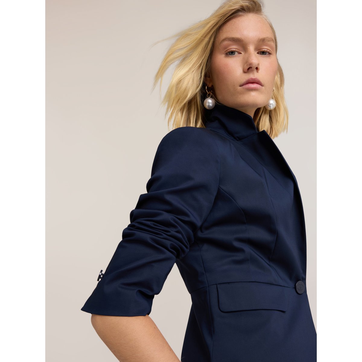 Blazer sur mesure bleu, MOTIVI