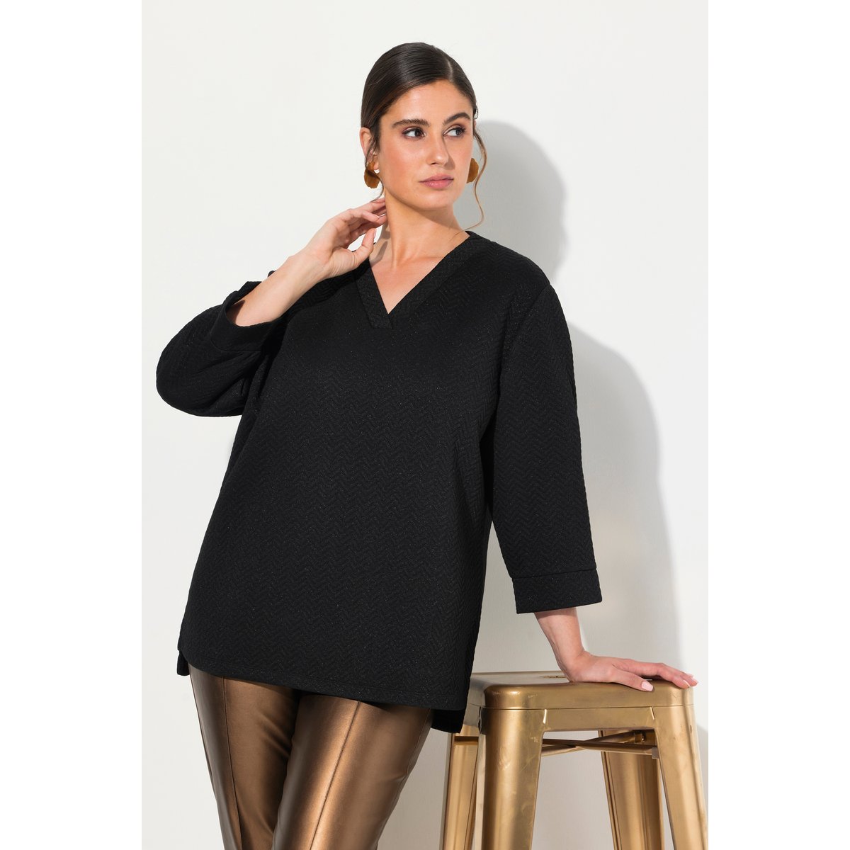 Sweat-shirt à manches 3/4 et col en V noir, ULLA POPKEN