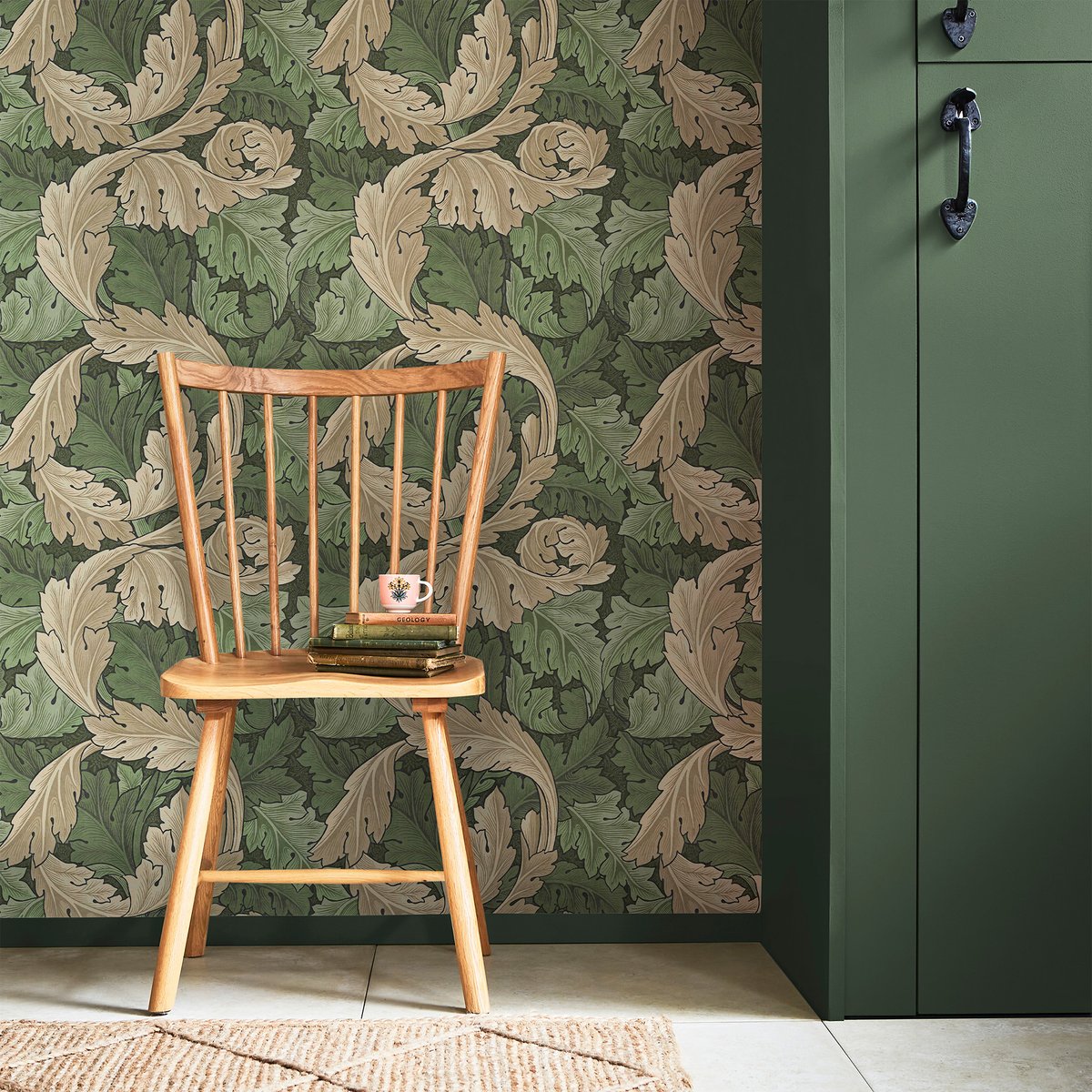 Papier peint Feuille d'acanthe au printemps vert, beige, WILLIAM MORRIS AT HOME