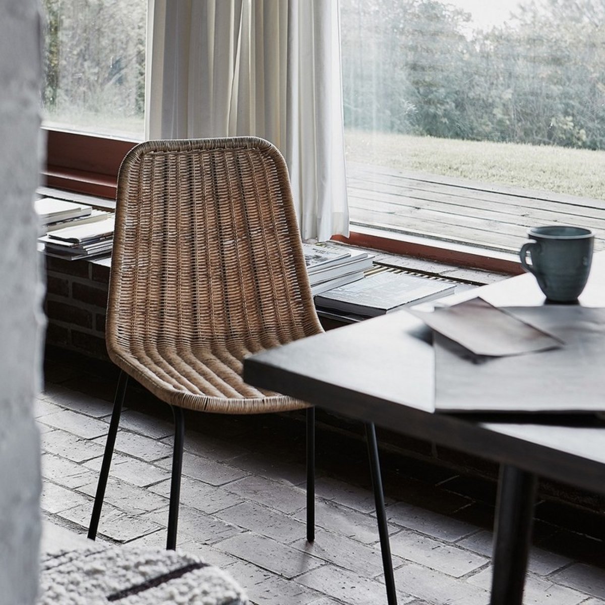 Chaise imitation rotin tressé Hapur bois clair, HOUSE DOCTOR