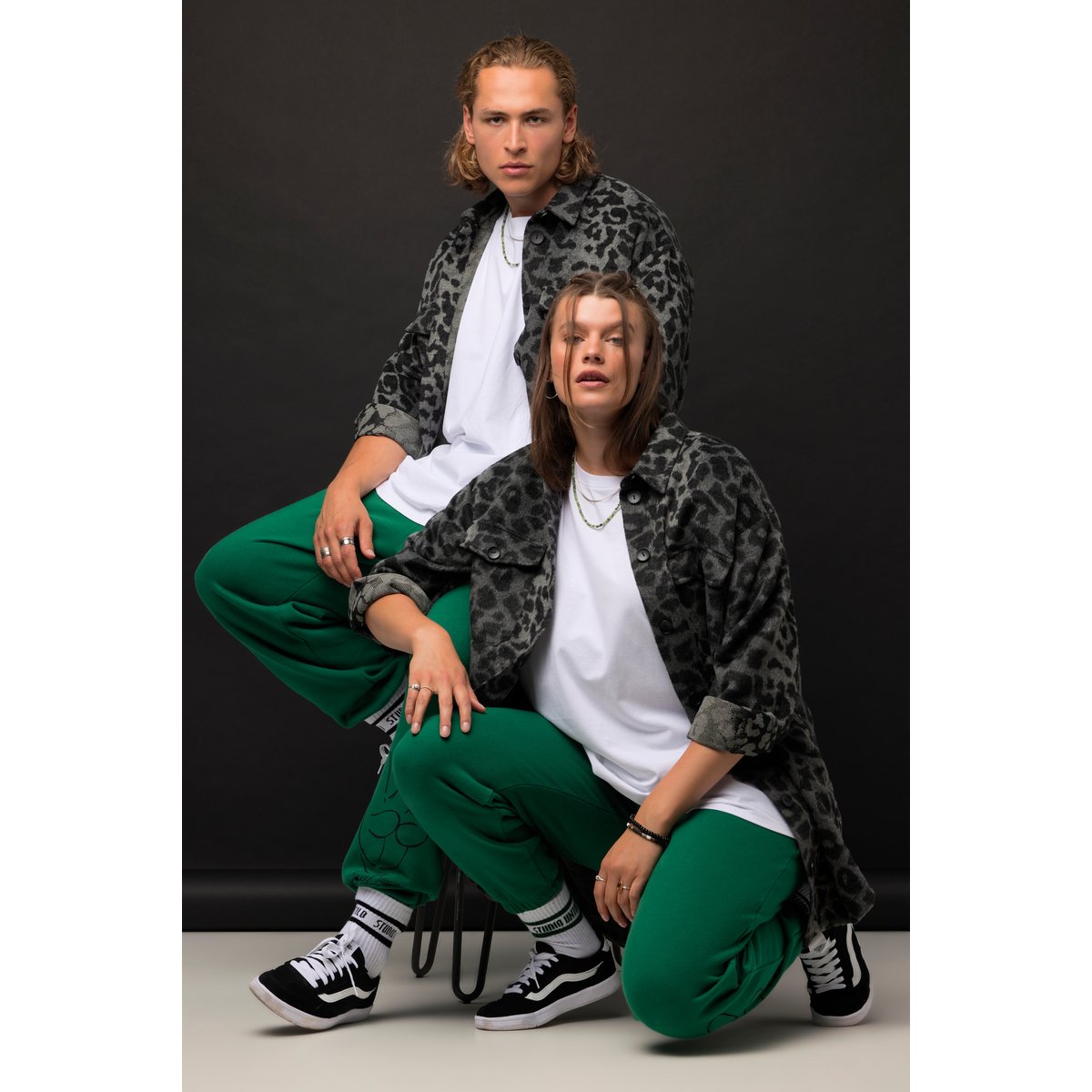 Veste chemisier oversize à manches longues noir, STUDIO UNTOLD