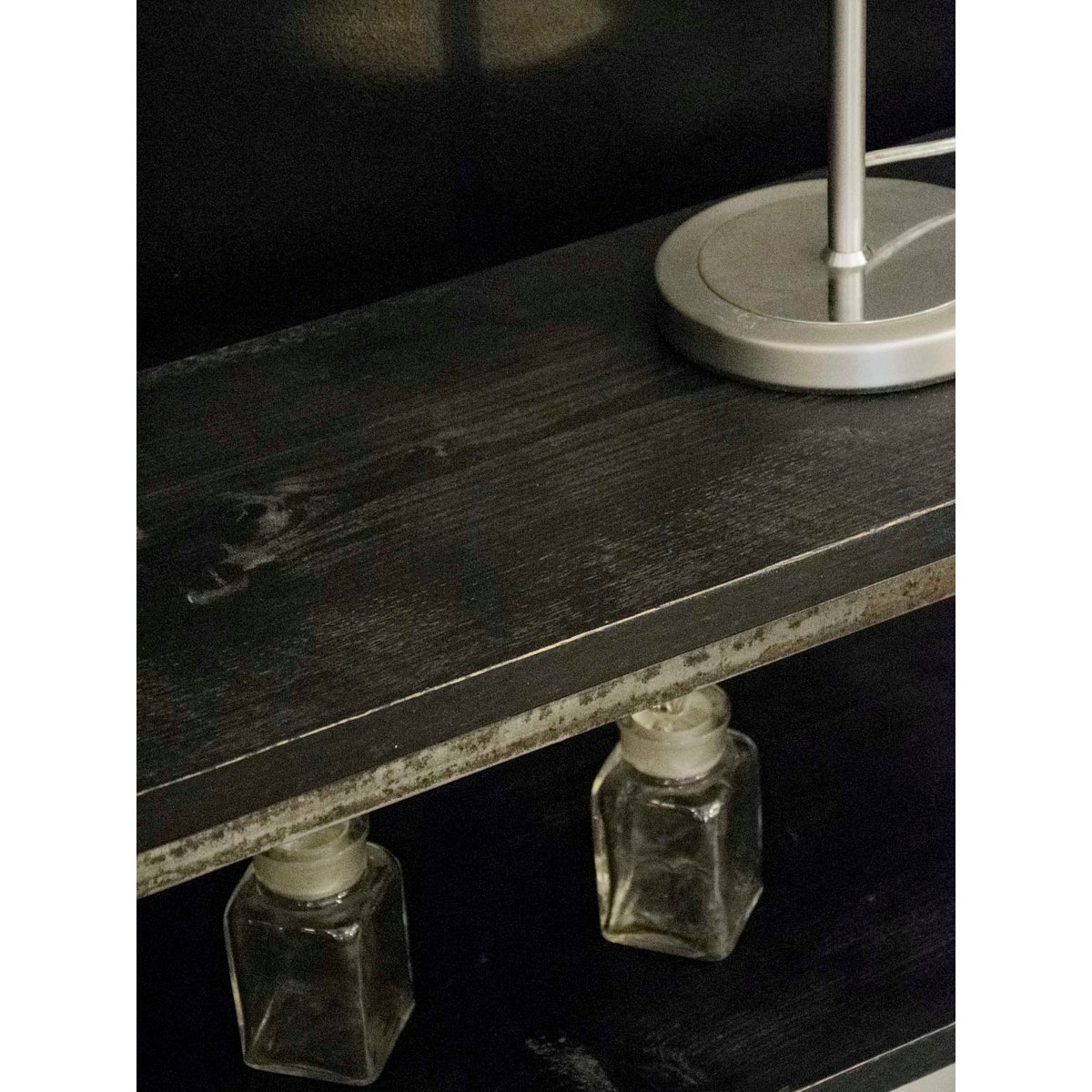 Étagère-console aux lignes industrielles Isabelle N°313 - Bon état noir, DEBONGOUT