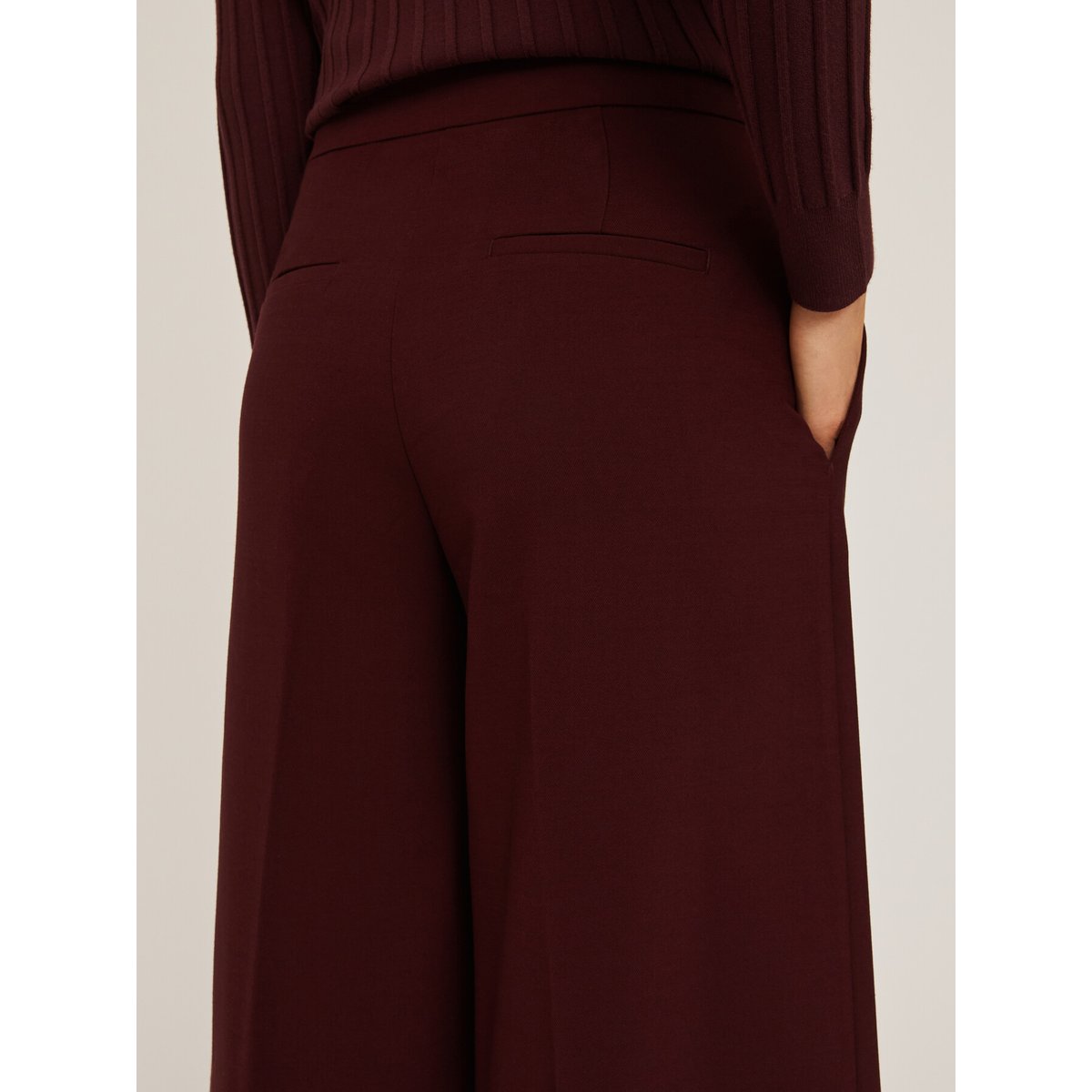 Pantalon large en tissu technique burgundy, MOTIVI