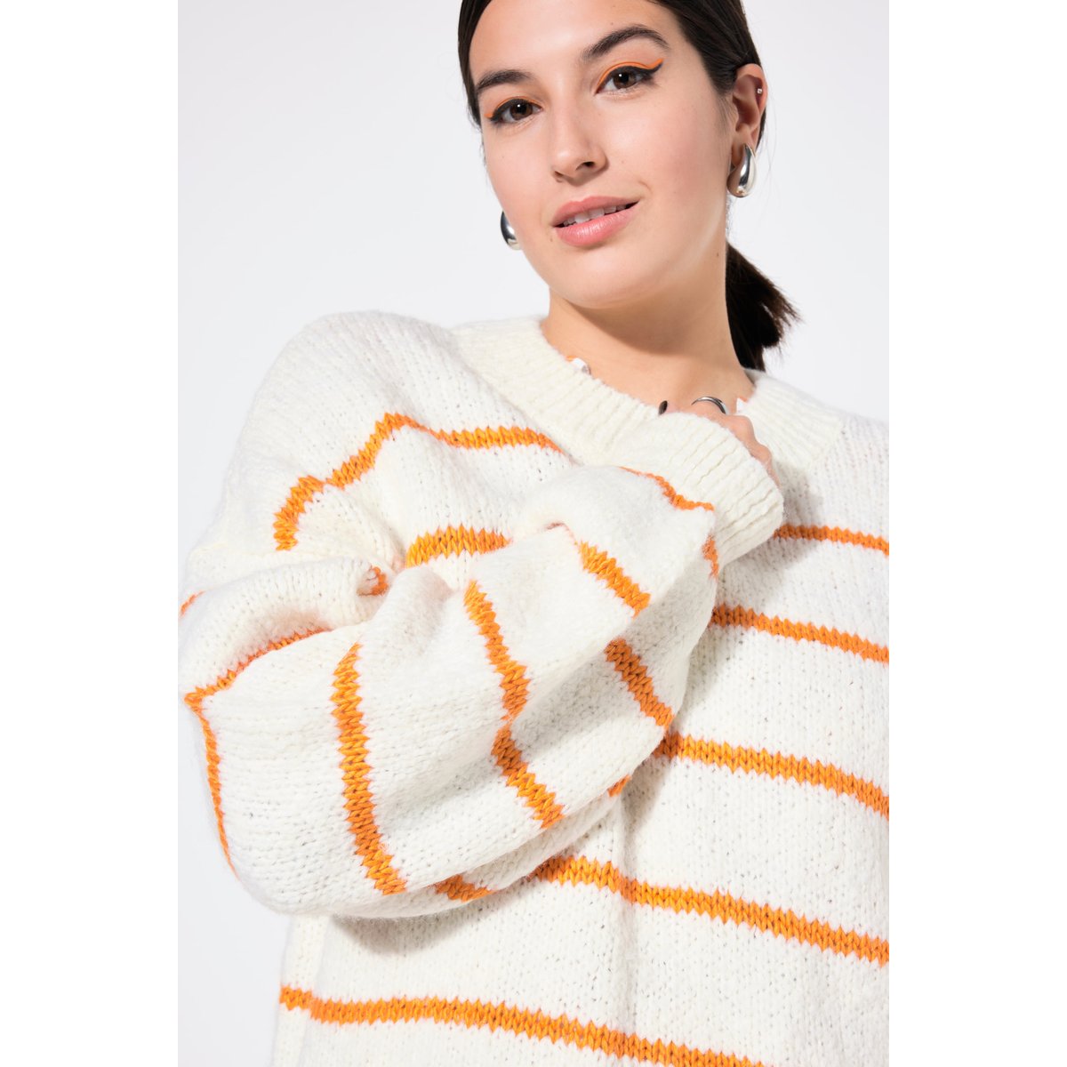 Pull oversize à rayures blanc cassé, STUDIO UNTOLD