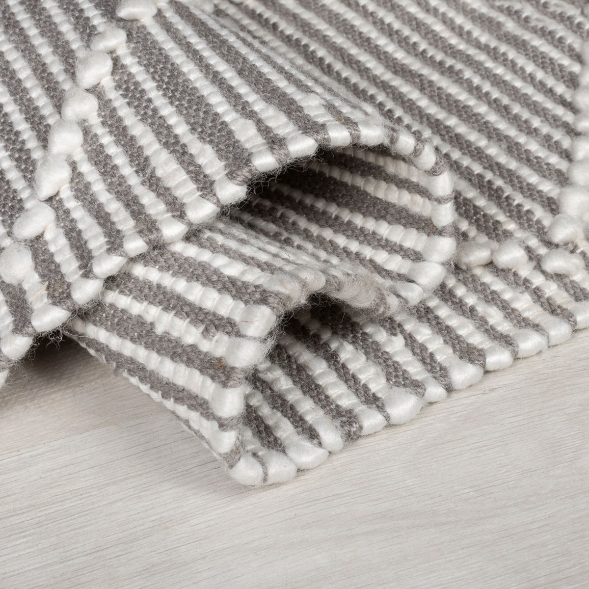 Tapis intérieur extérieur style berbère CLARA gris, NOVATREND