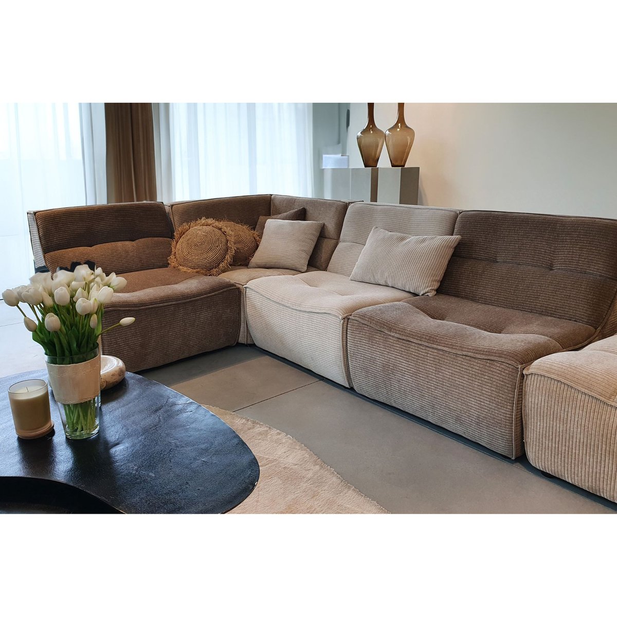 Fauteuil chauffeuse d'angle lounge en velours côtelé - LORENZO taupe, HELLIN, DEPUIS 1862