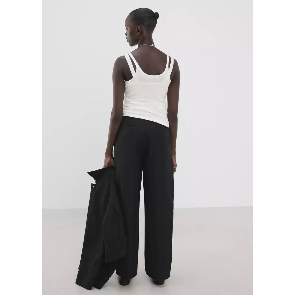 Pantalon en coton coupe barrel noir, MANGO
