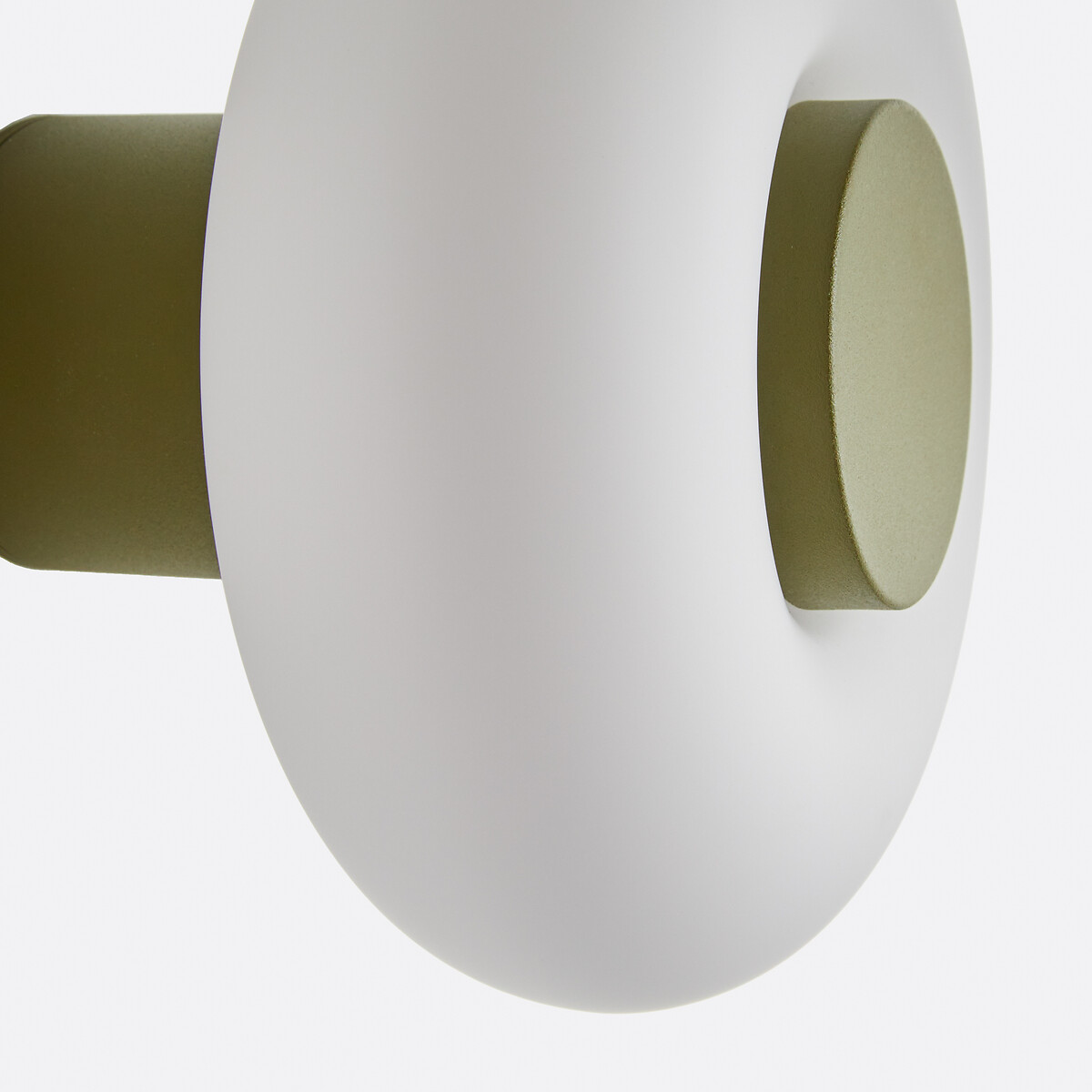 Candeeiro de parede ou de teto, em ferro e vidro opalino, diâmetro 21,5 cm, OMER verde, LA REDOUTE INTERIEURS