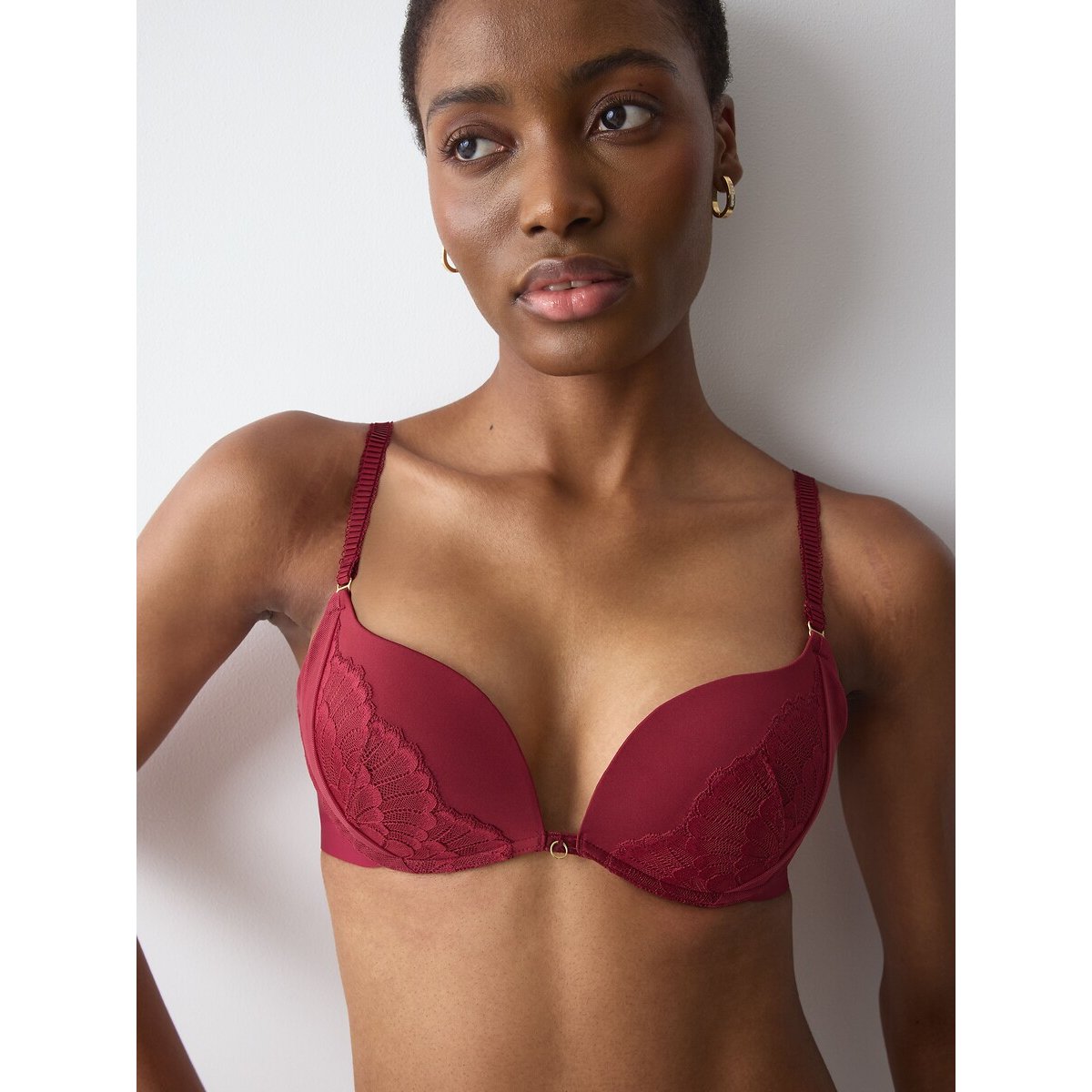 Soutien push-up LOVE IN LACE WHU red musk, TRIUMPH