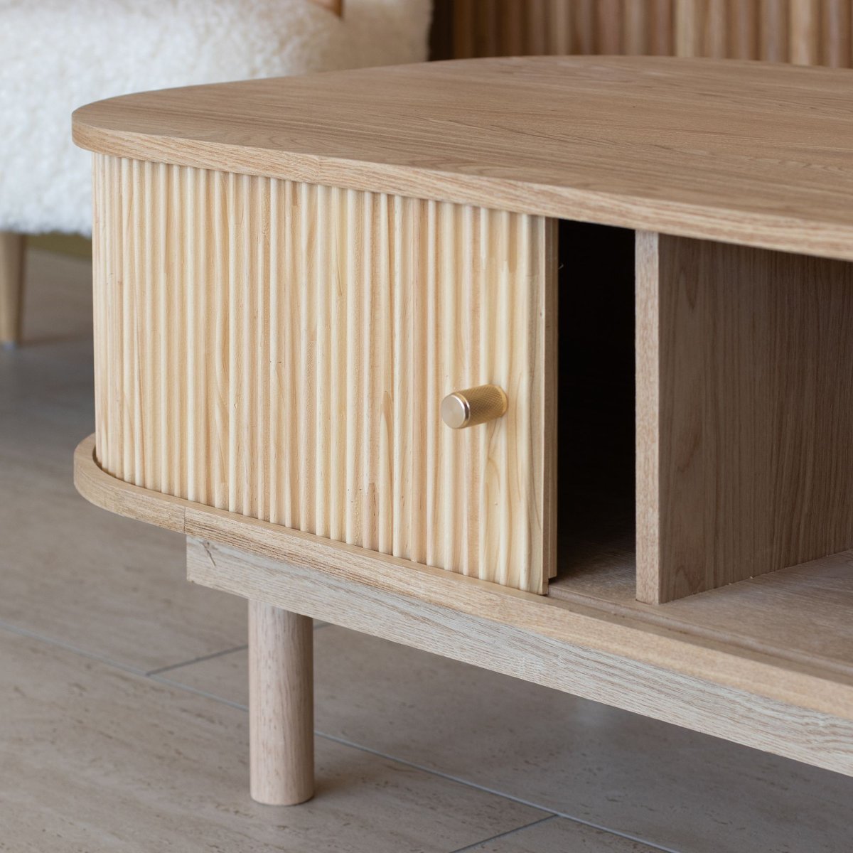 Table basse en bois clair avec portes coulissantes, HECTOR naturel, NOW'S HOME