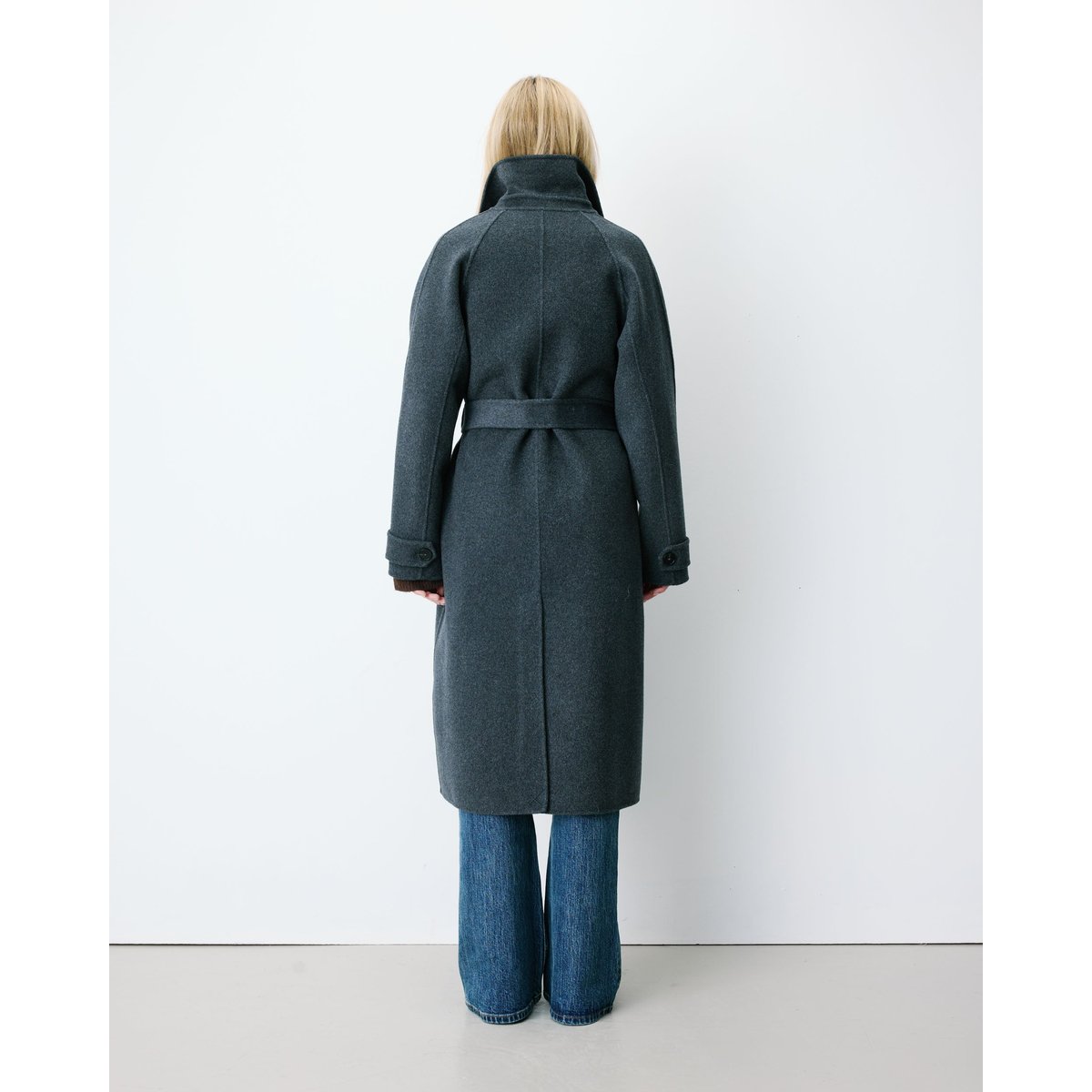 Manteau long en laine mélangée ceinturé sable Adam anthracite, GRACE & MILA