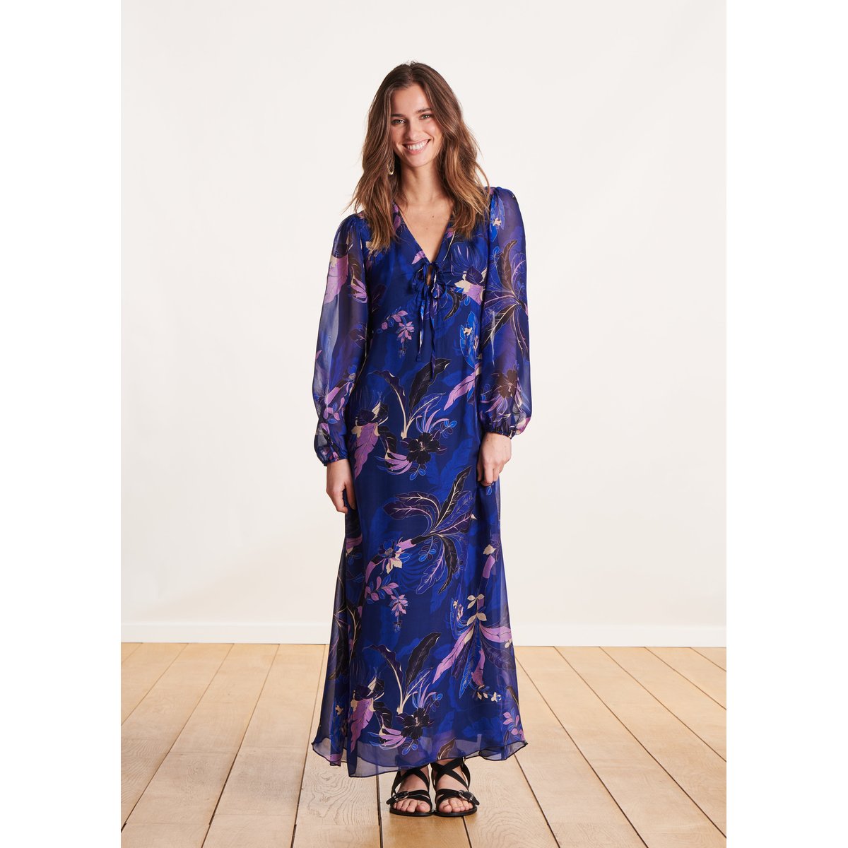 Robe longue en voile viscose/soie à imprimé bleu stone, LA FEE MARABOUTEE