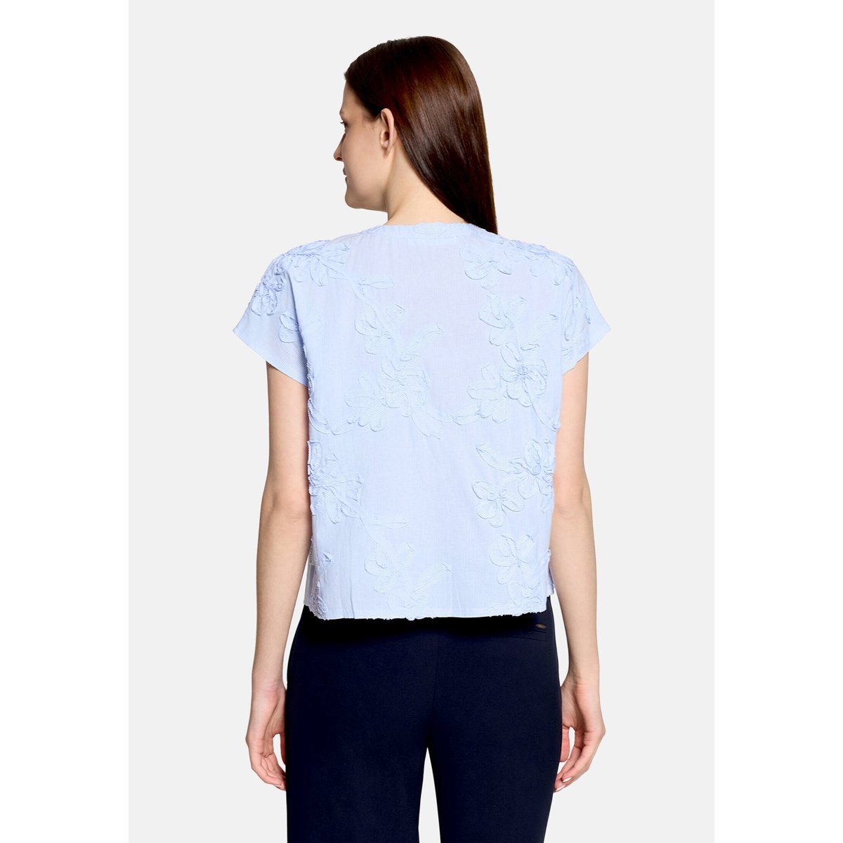 Chemisier à broderies blanc/bleu, BETTY & CO
