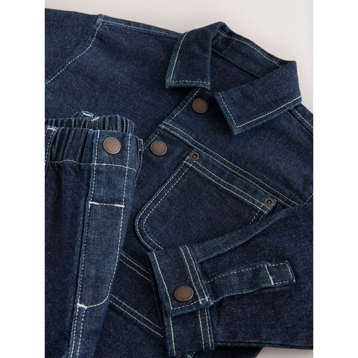 Ensemble veste-chemise en denim et jean large délavage brut, NEXT