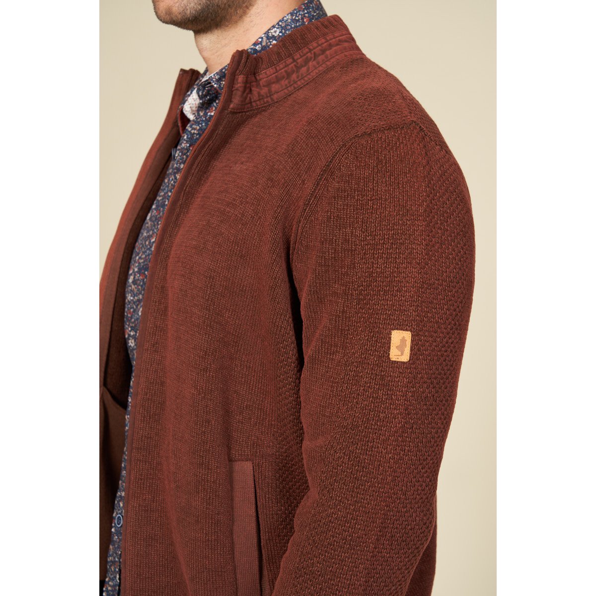 Gilet zippé chenille empiècements tissés cognac, MCS