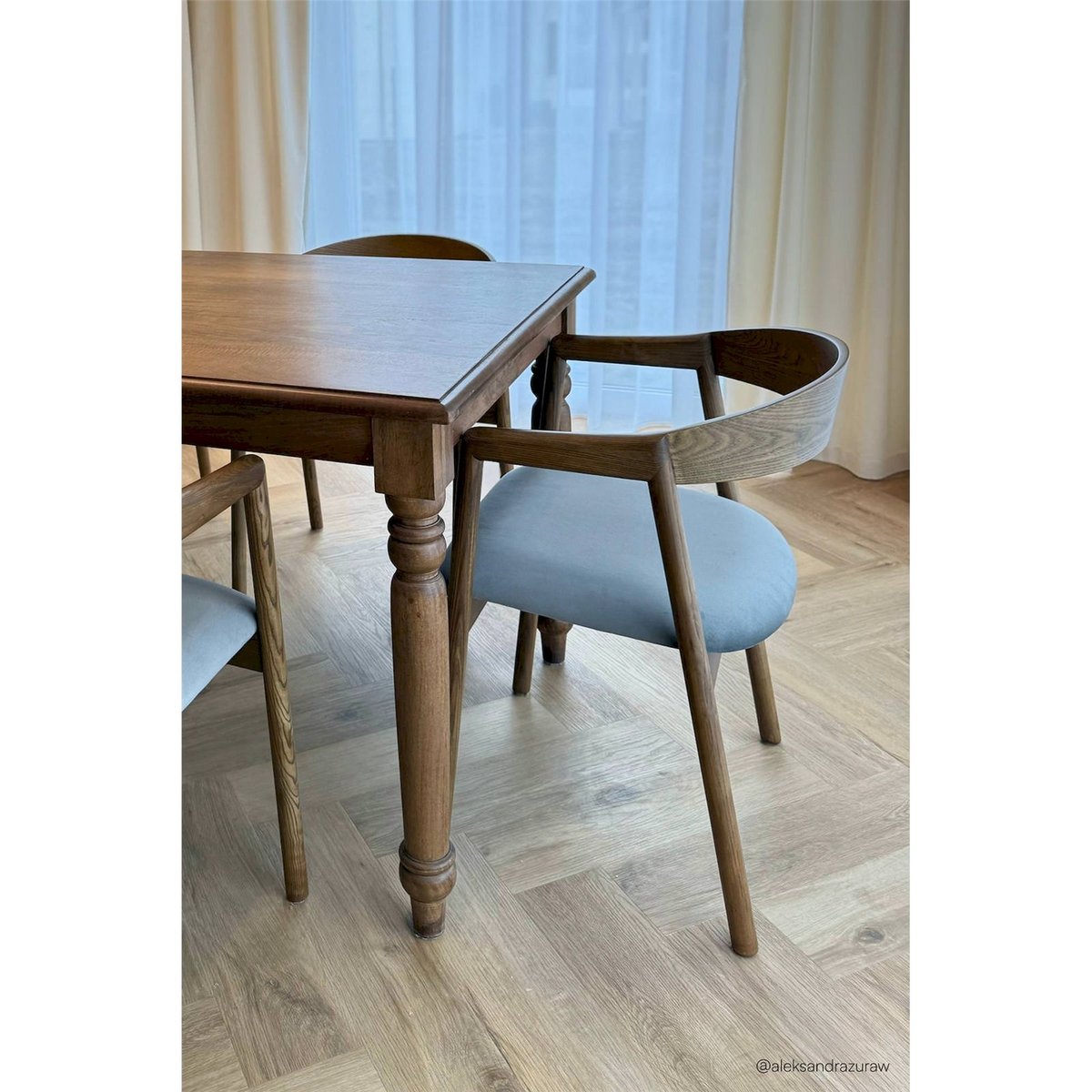 Chaise en bois massif collection AXENESS bois d'aspect chêne et gris, RECOLLECTION